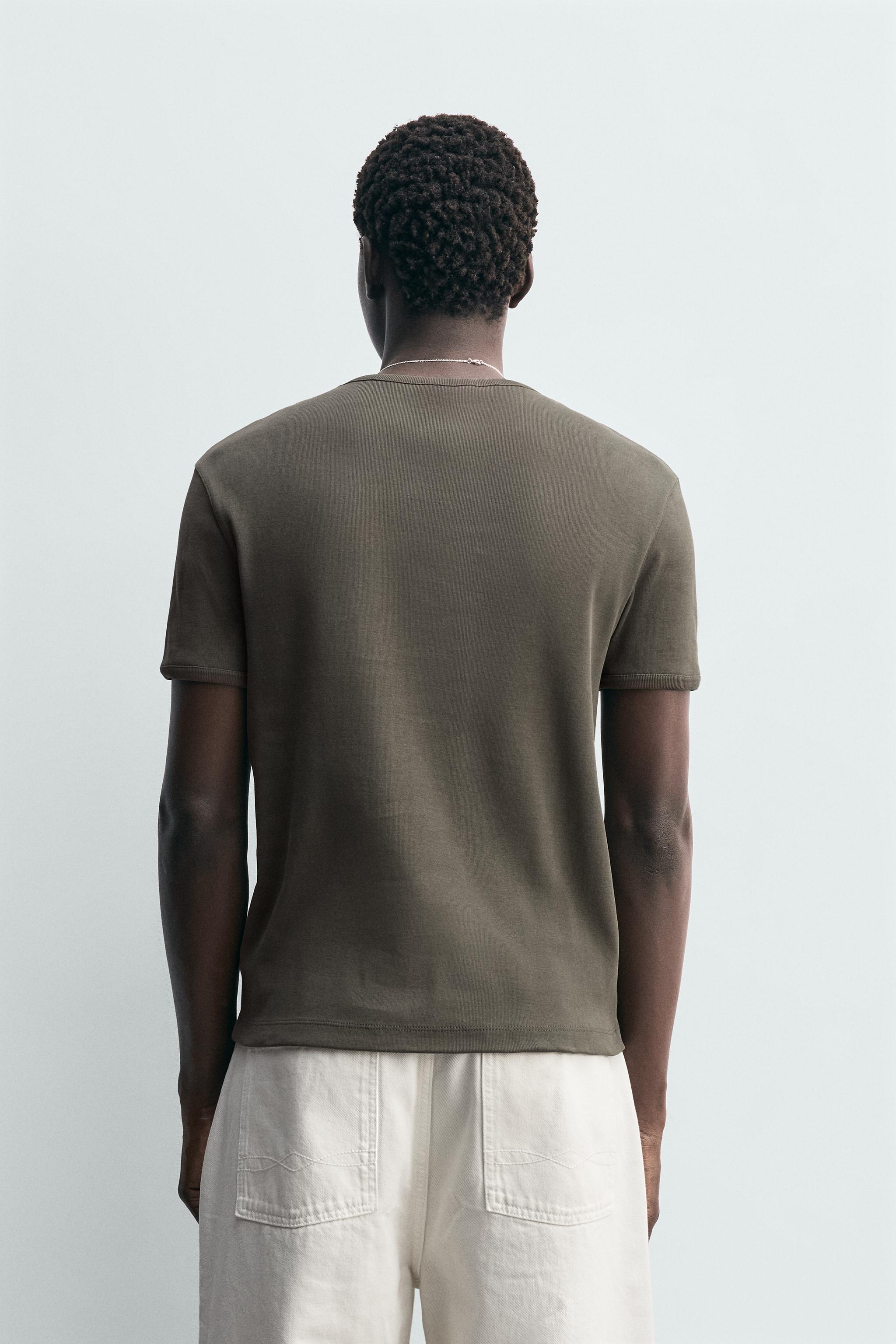 BASIC RIBBED T-SHIRT